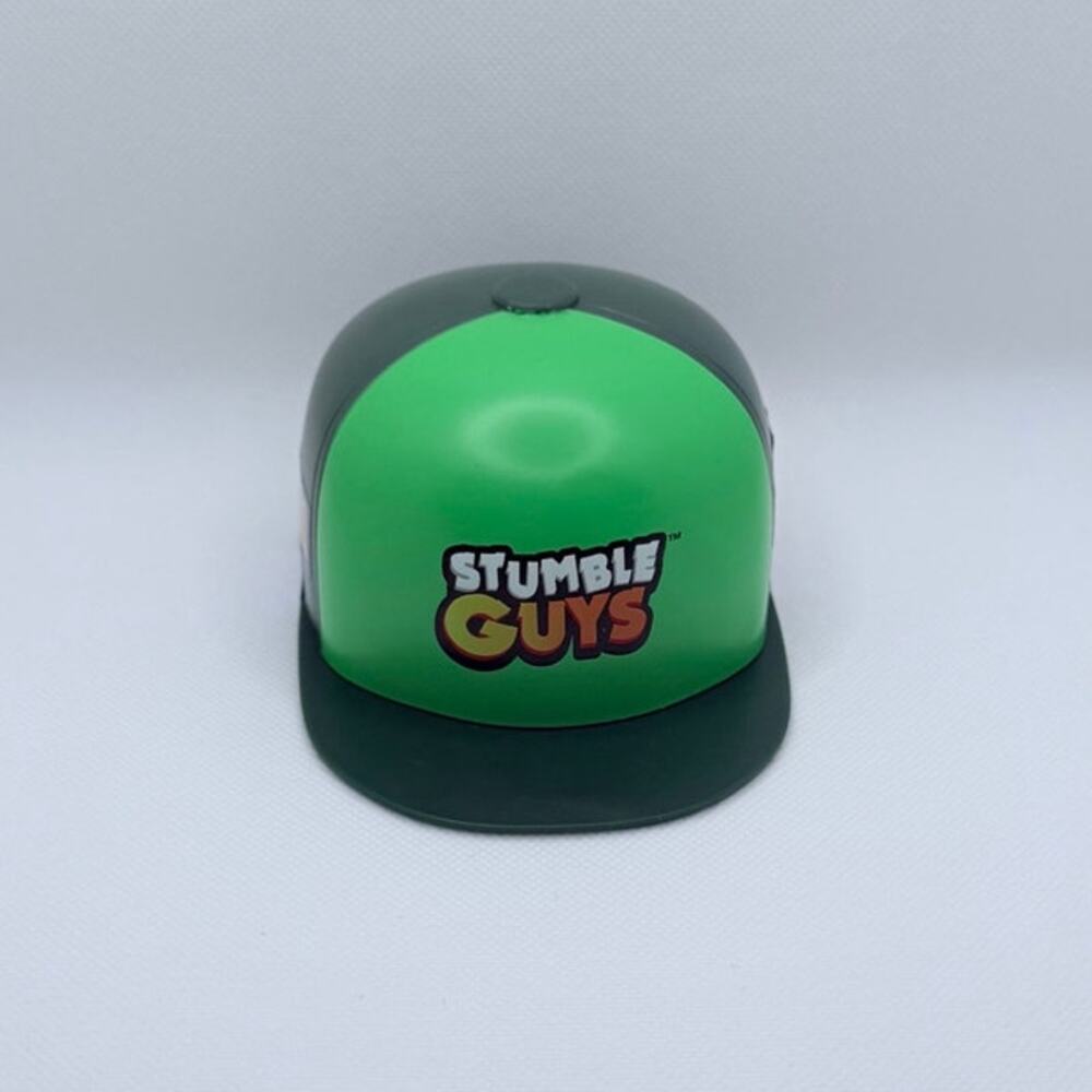 Stumble Guys 2024 Collectable Mini Figure in Hat Case